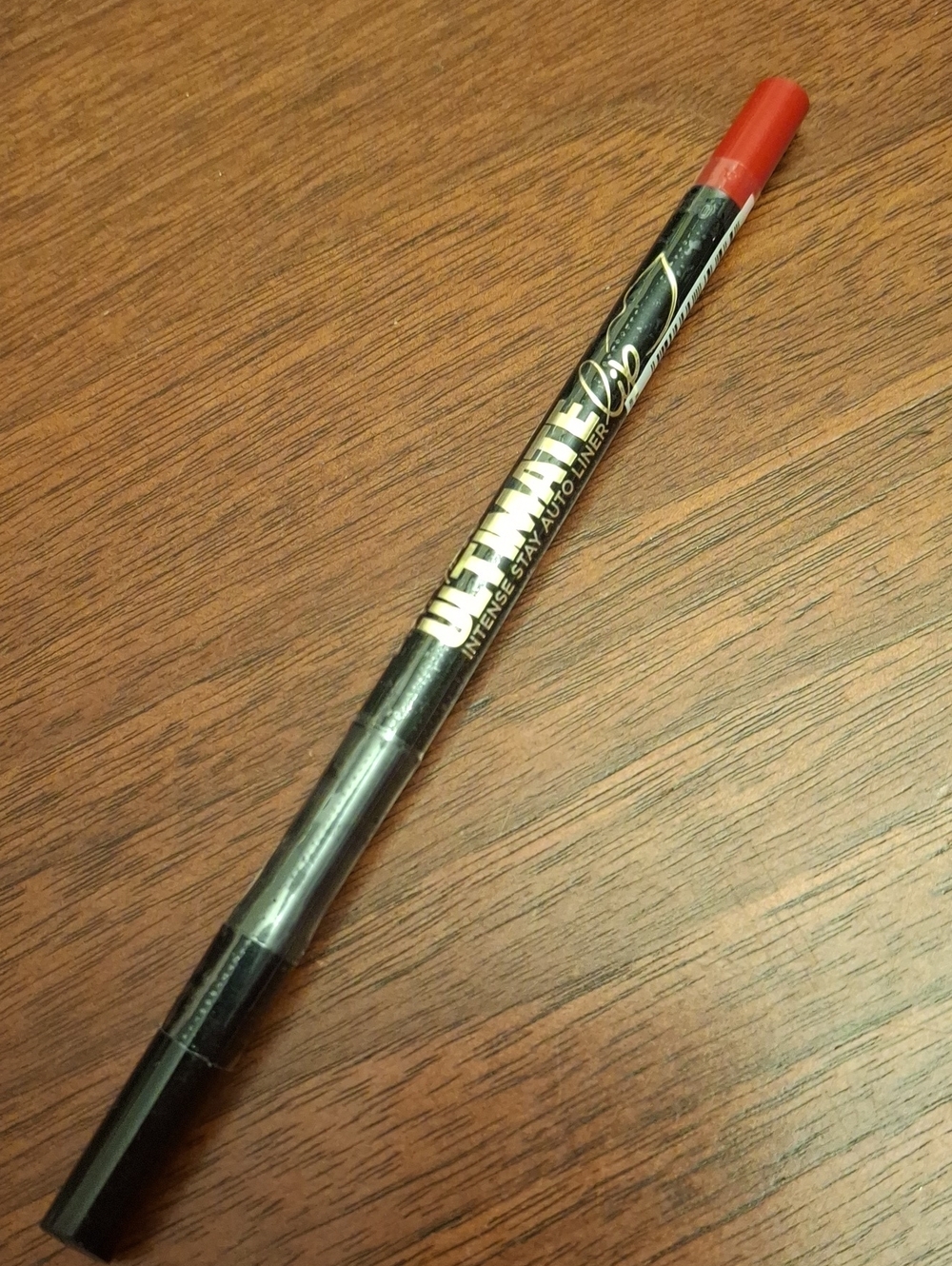 LA Girl Ultimate Intense Stay Auto Lip Liner 0.35g New Sealed - Relentless Red